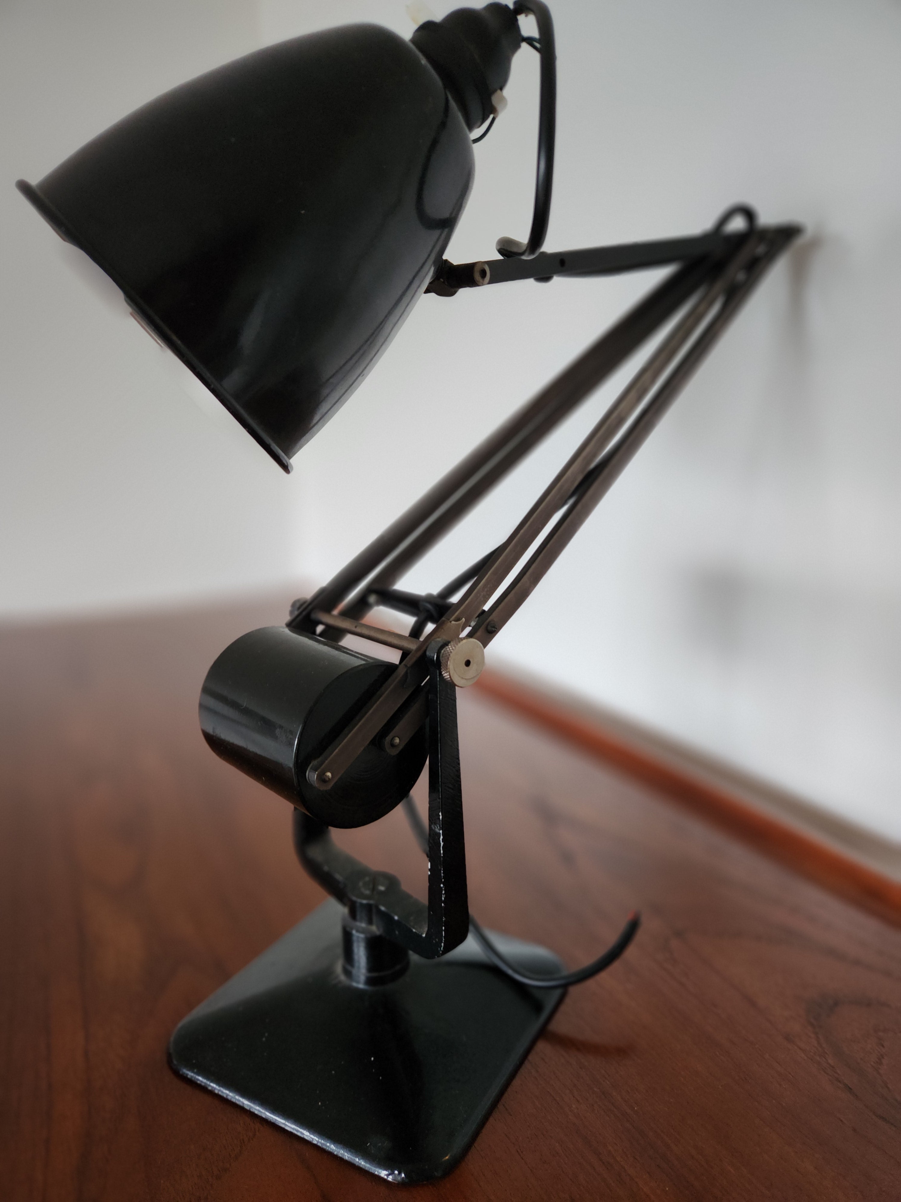 close up from above front