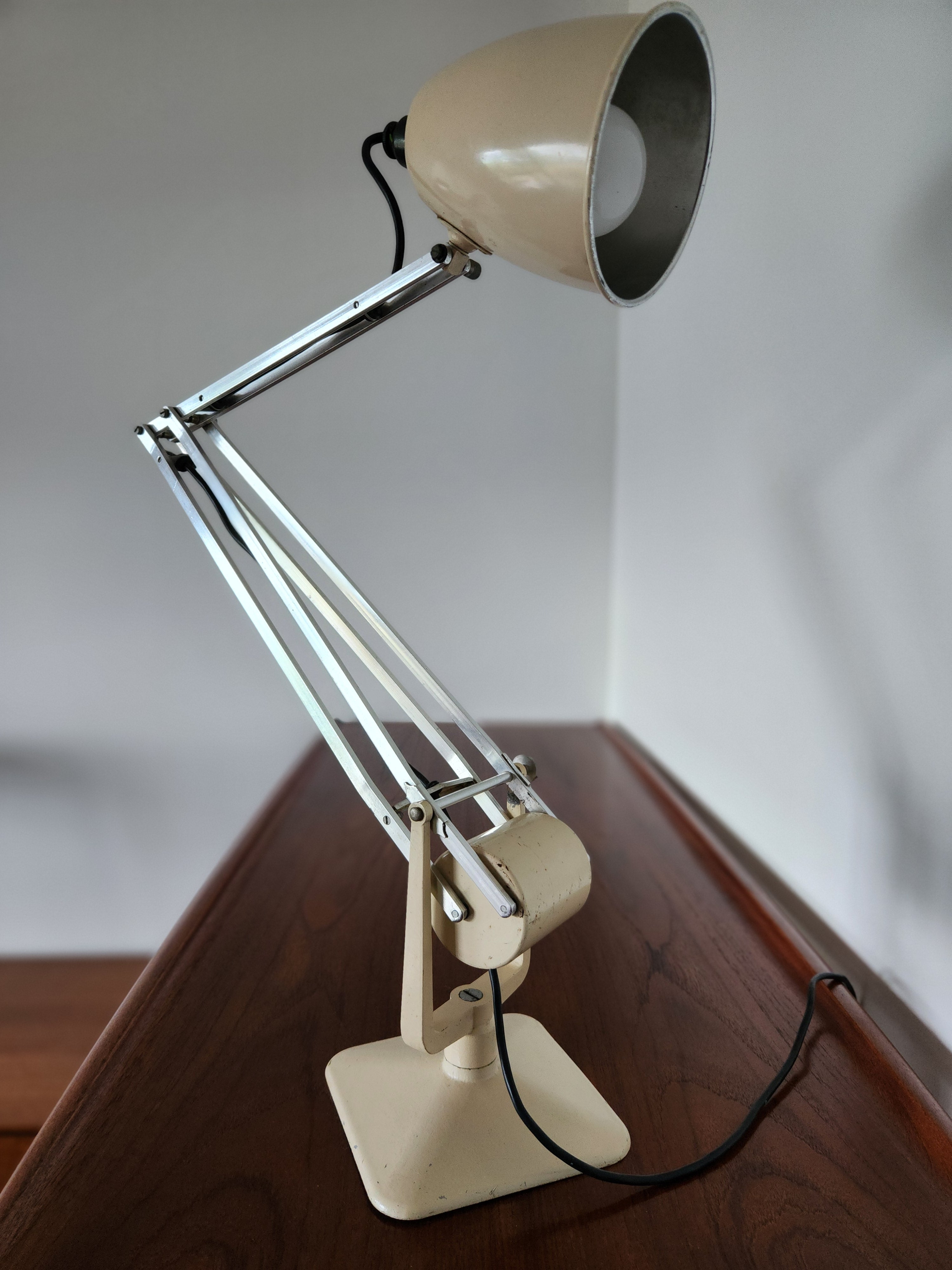 Mid Century Anglepoise lamp.