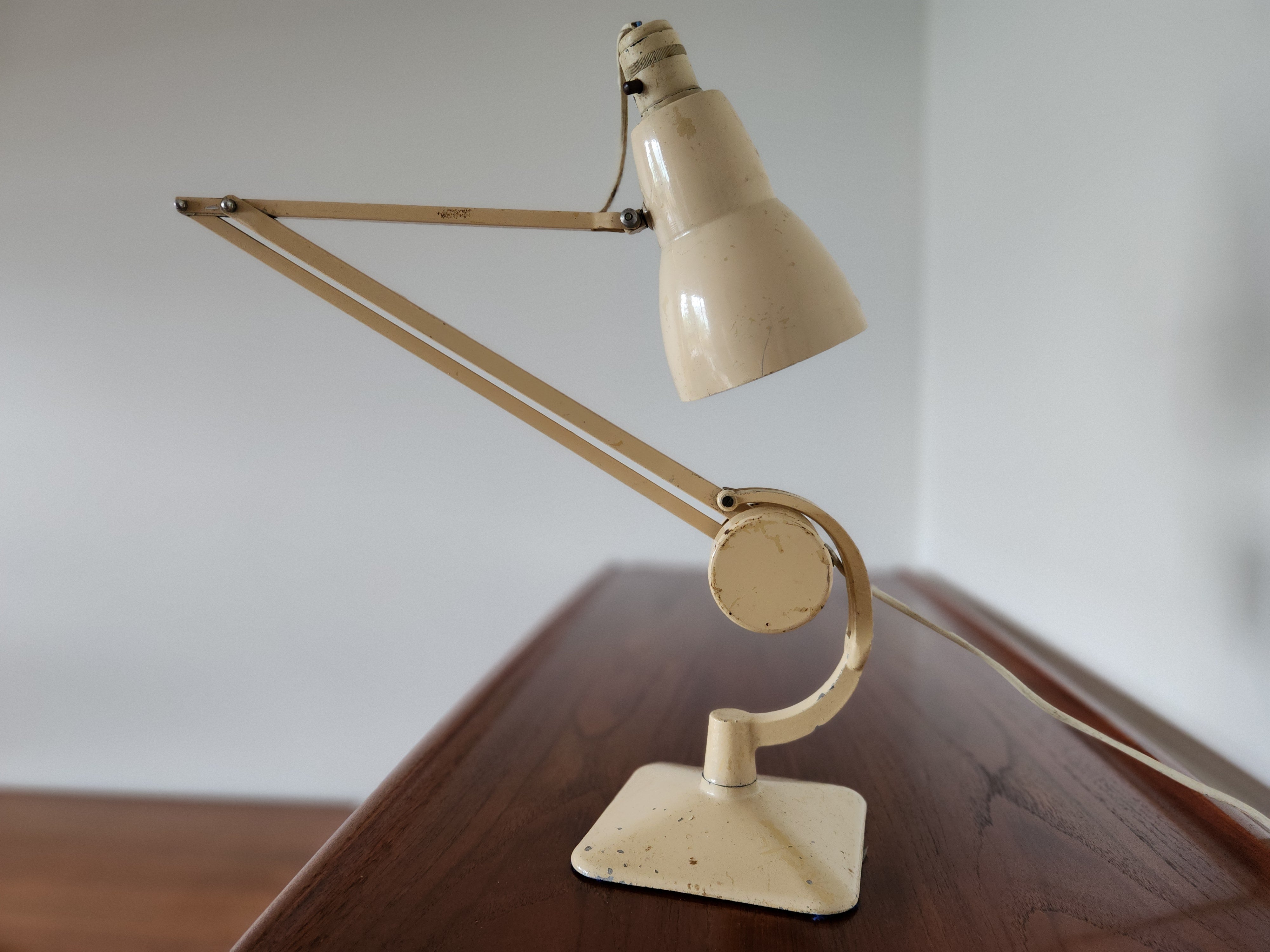 Mid Century Anglepoise lamp.