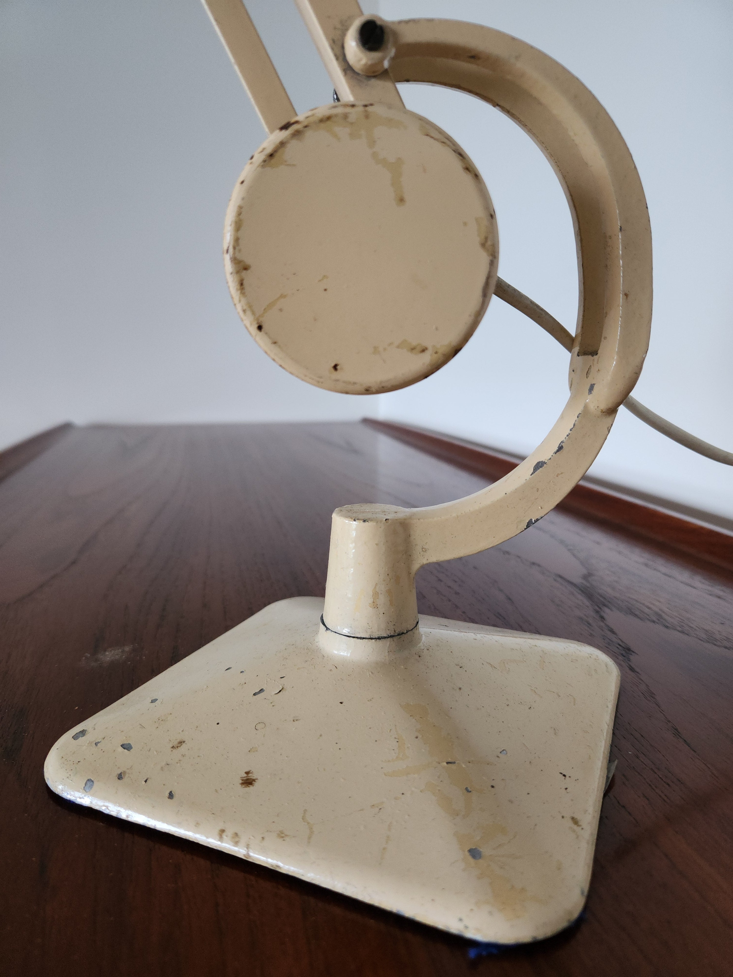 Mid Century Anglepoise lamp. close up of counterbalance mech side on