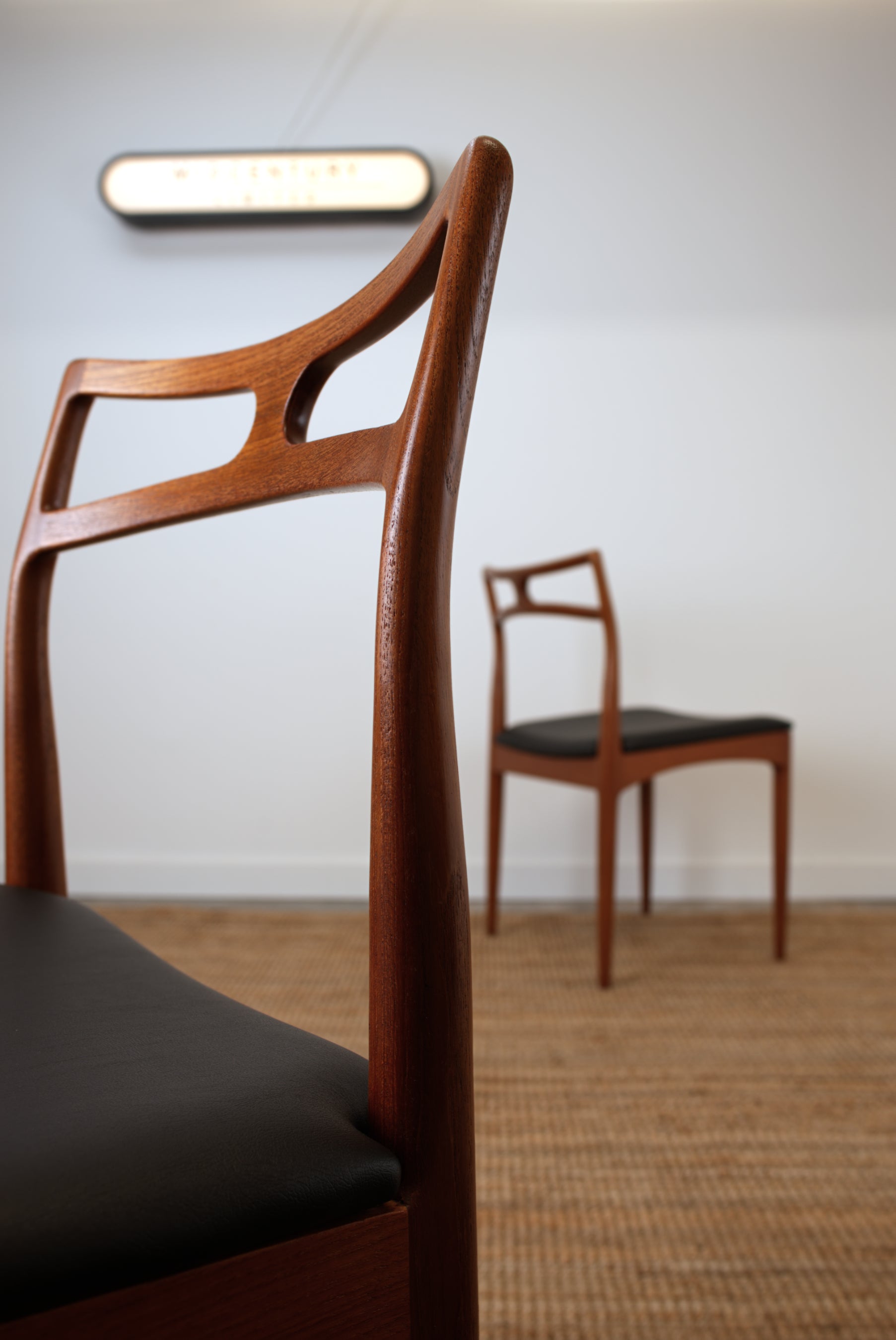 Johannes Andersen - model 94 chairs - set of 5 (6)