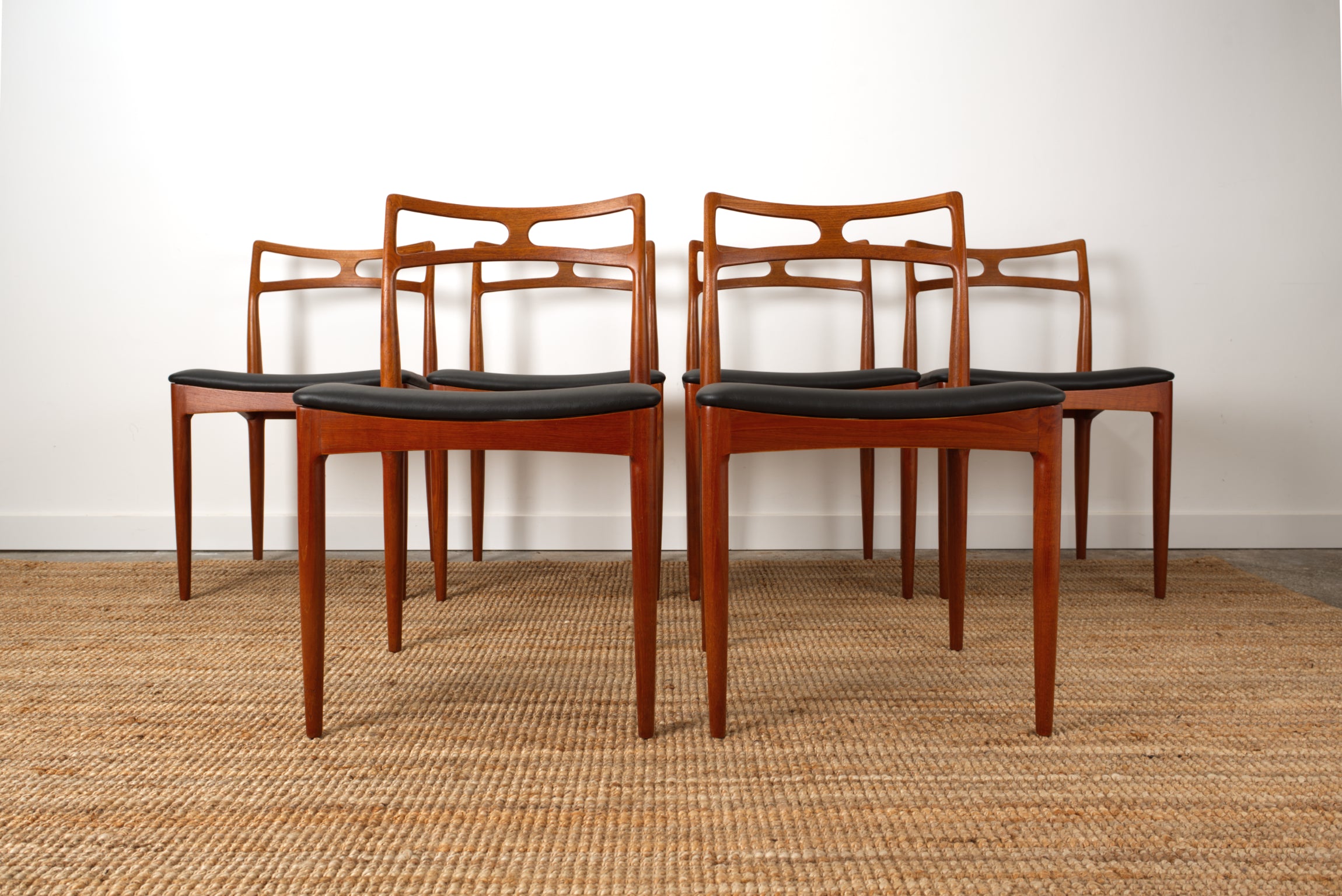 Johannes Andersen - model 94 chairs - set of 5 (6)