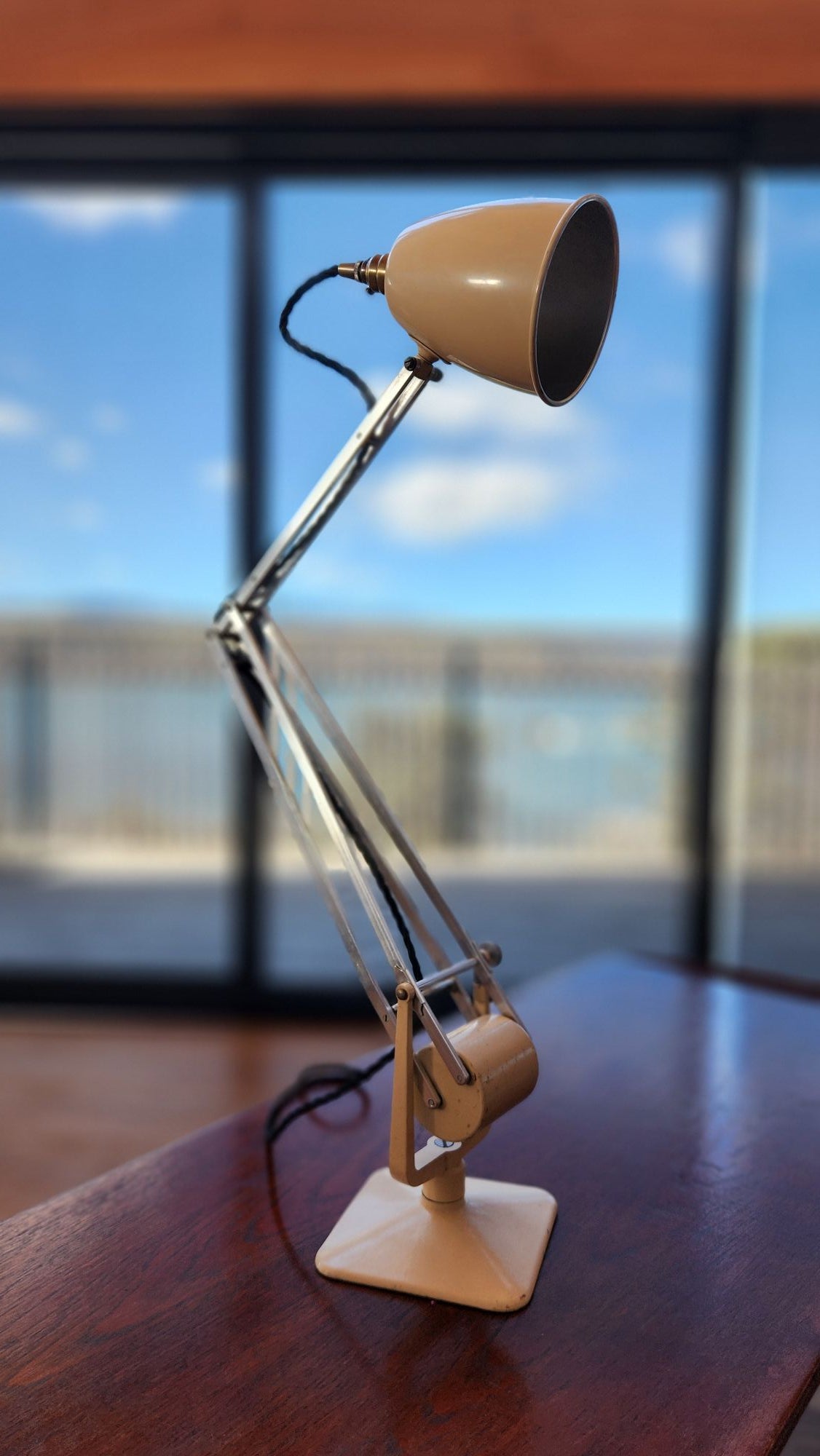 Cream coloured anglepoise lamp by Hadrill and Horstmann. Extended
