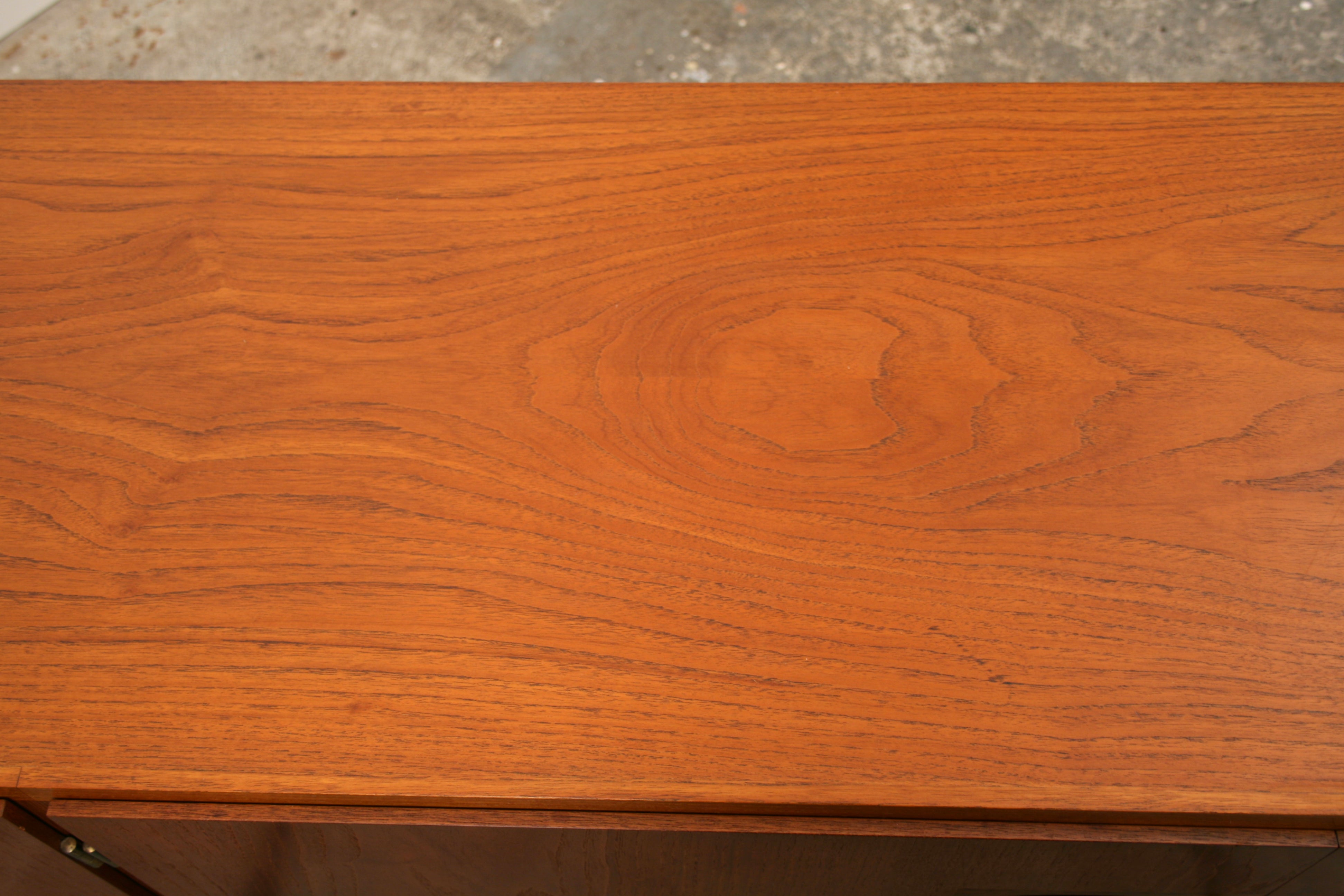 Mid Century sideboard close up of top detail middle right.