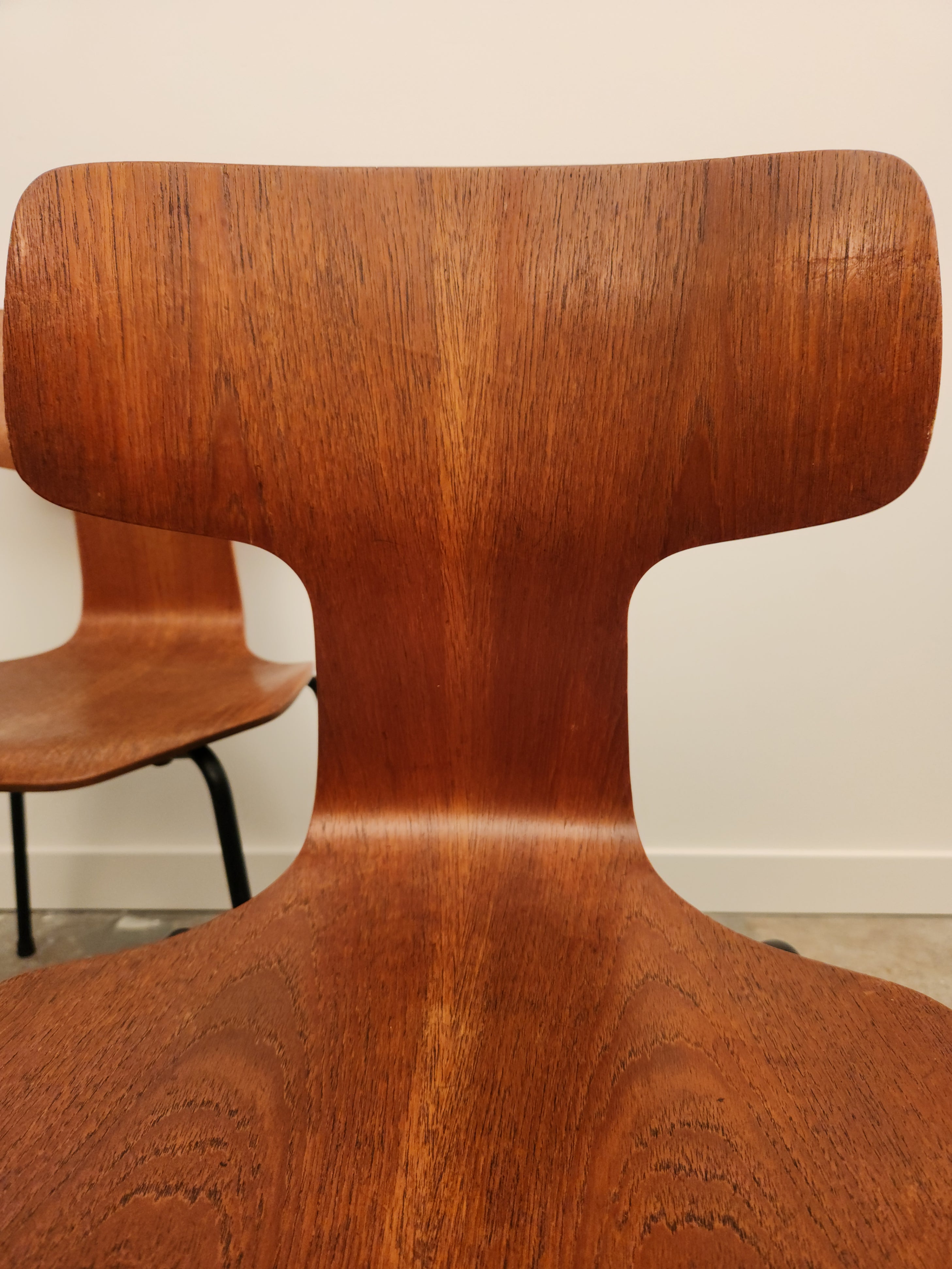 Teak Mid Century Dining Chairs. Close up of backrest chair 3.
