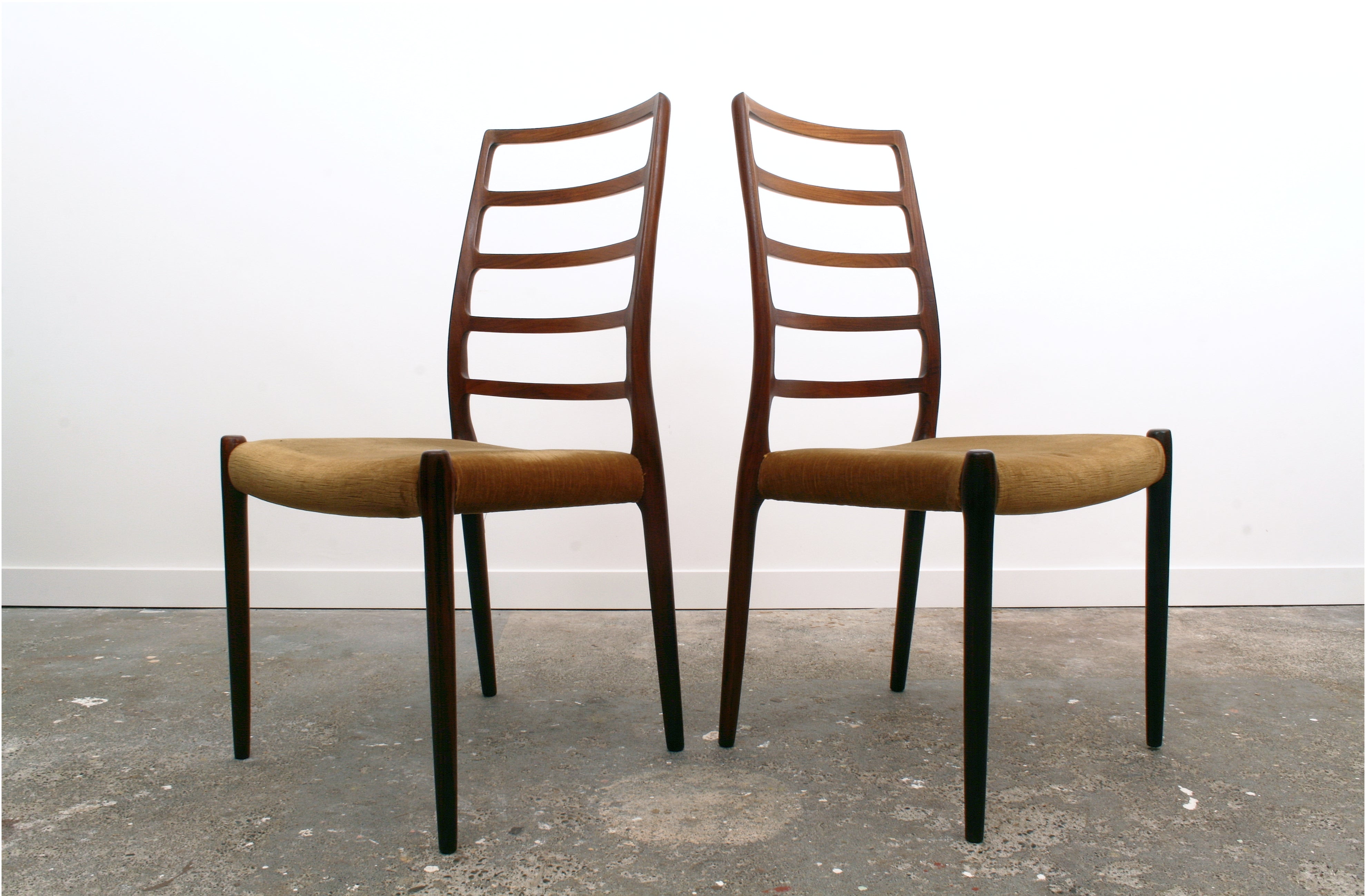 Moller Danish chairs pair.